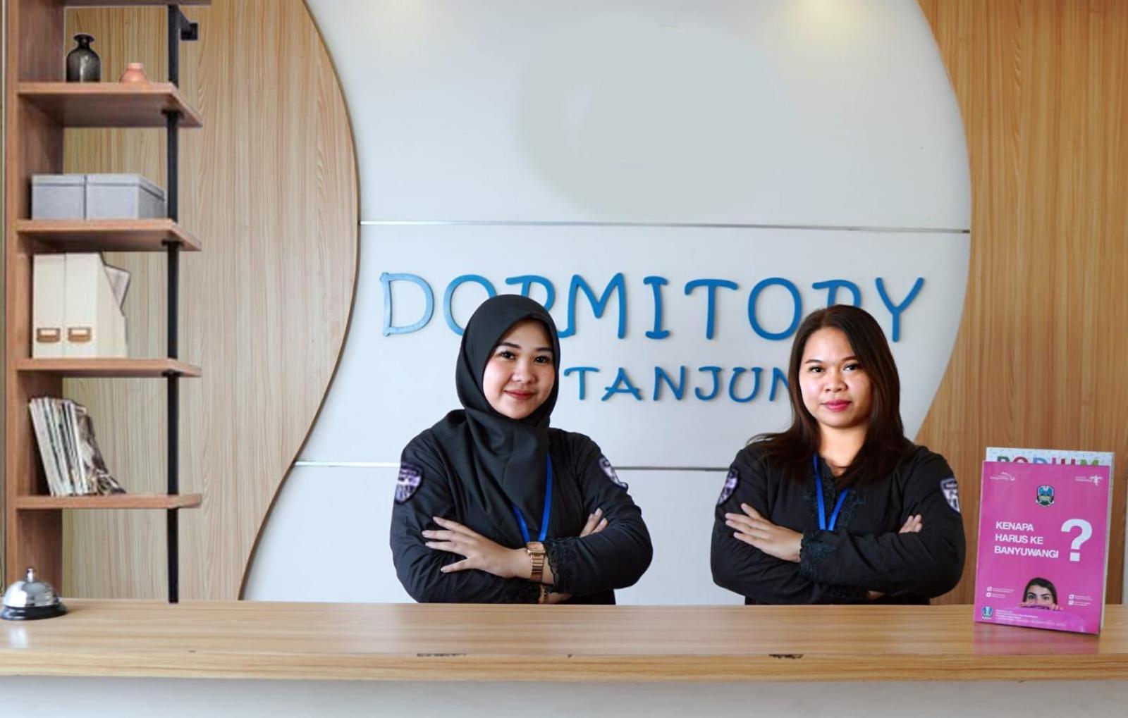 Dormitory Tourism Sritanjung Banyuwangi By Gajahsora Management Экстерьер фото