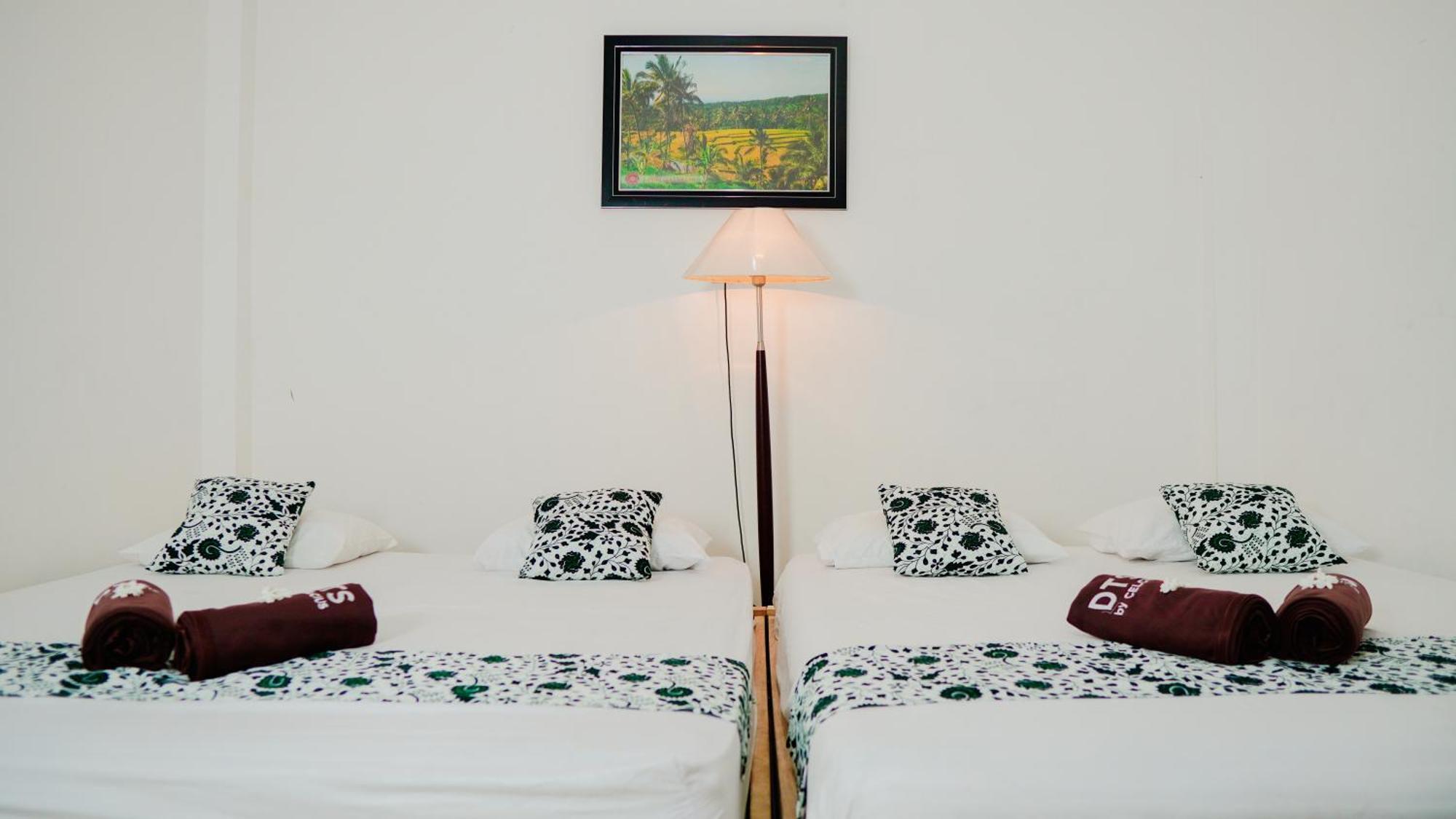Dormitory Tourism Sritanjung Banyuwangi By Gajahsora Management Экстерьер фото